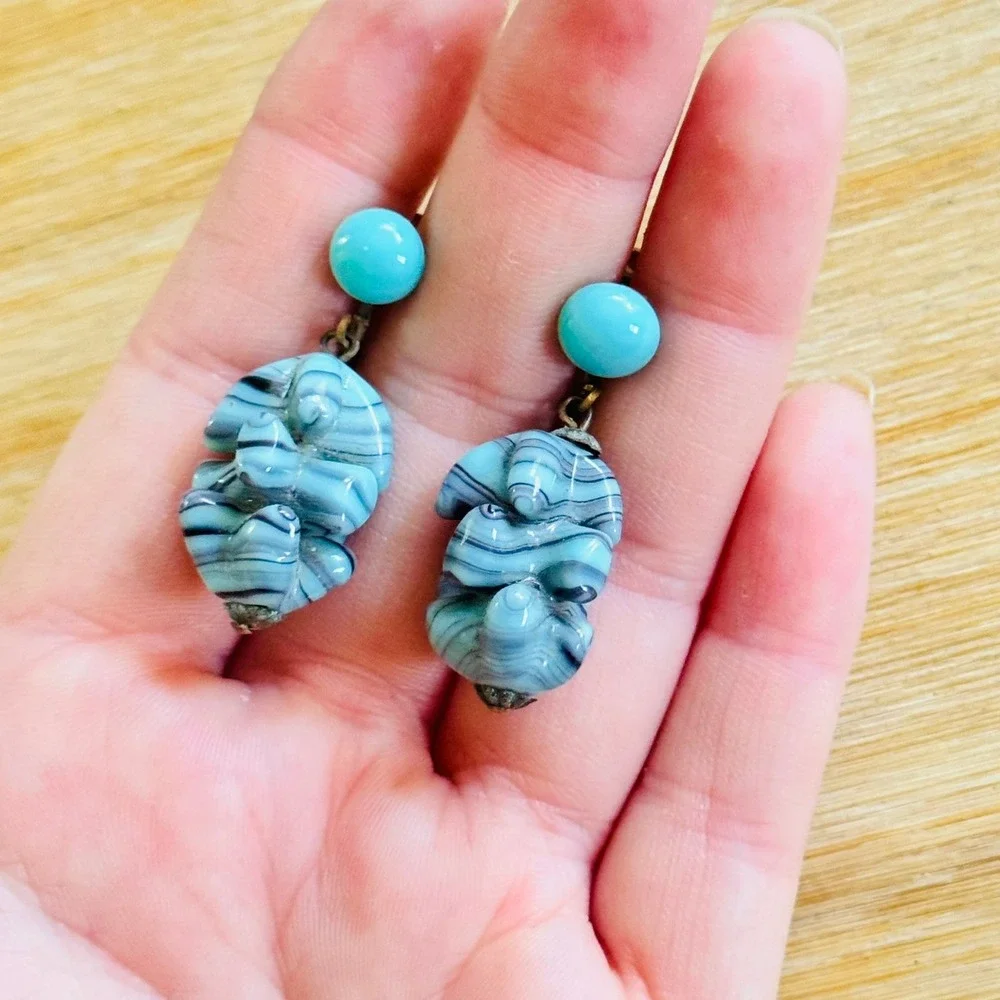 VTG Art Deco Screw Back Swirl Glass Earrings Blue Pastel Marbled Dangle Flapper